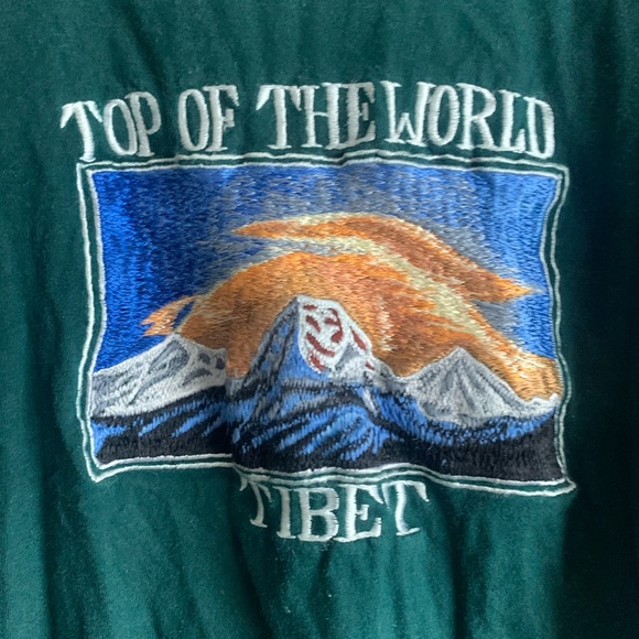 Green Vintage Embroidered Mountain Shirt - Picture 2 of 4